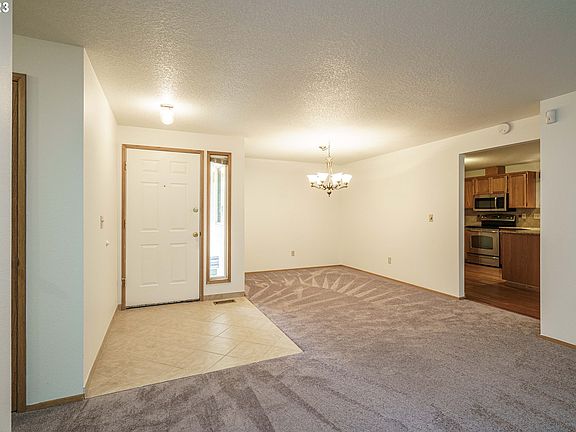 5th image of 15915 NE 1st Cir