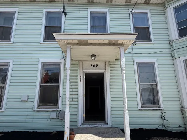 302 N Baltimore Ave, 302 N Baltimore Ave #2, Mount Holly Springs, PA 17065
