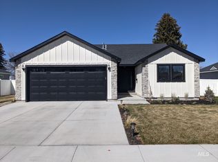 628 W 24th St, Burley, ID 83318