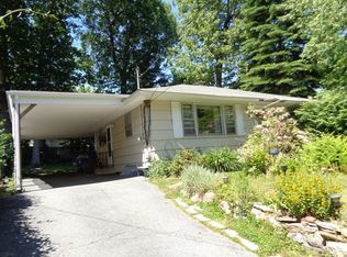 28 N Worcester Ave, Worcester, MA 01606