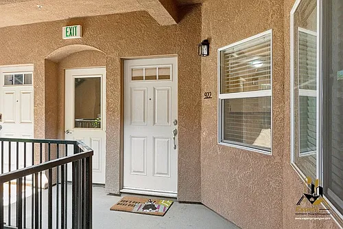 900 Moon Cir #922 Photo 1