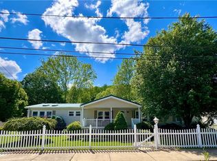 115 Rhodes St, Dillonvale, OH 43917