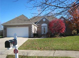 36 Brambly Ct, Buffalo, NY