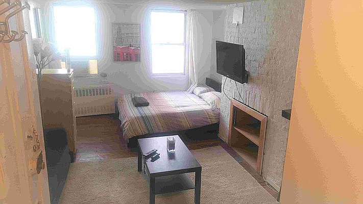 1st image of 430 E 13th St APT 6R