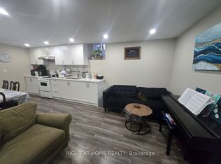 54 Stiver Dr, Newmarket, ON L3Y 7V6