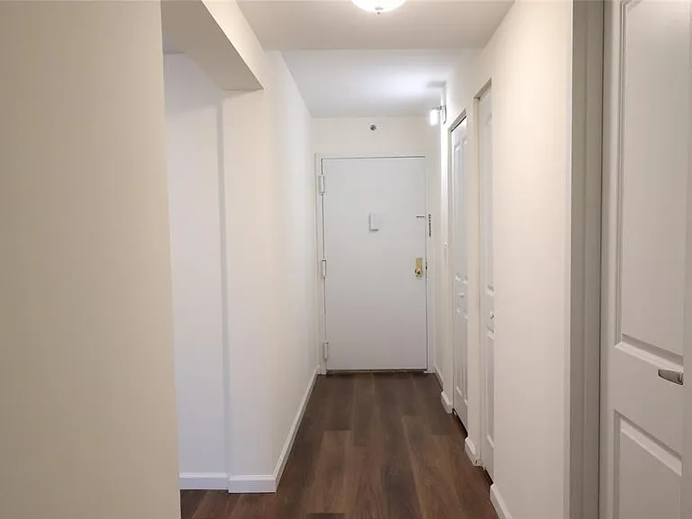 1600 Center Ave #12C — Photo 1