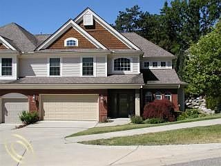 1st image of 541 Florence Ct #1