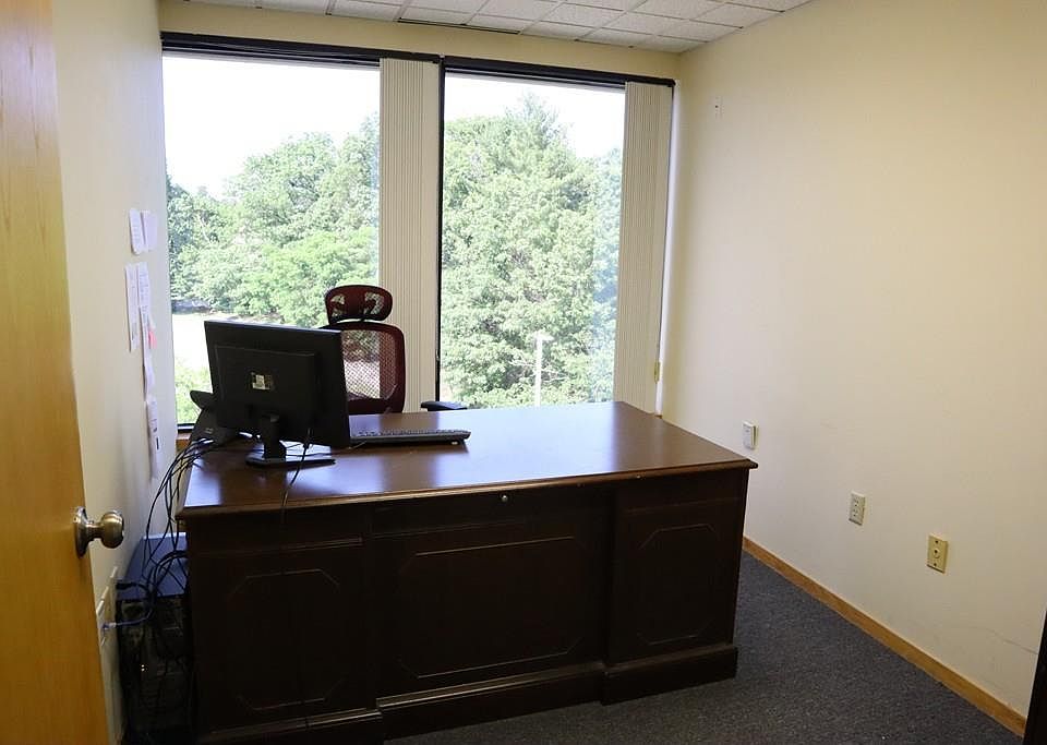 1st image of 220 Broadway Ste 404
