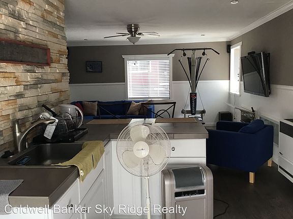 2nd image of 43403 Sheephorn Dr #B