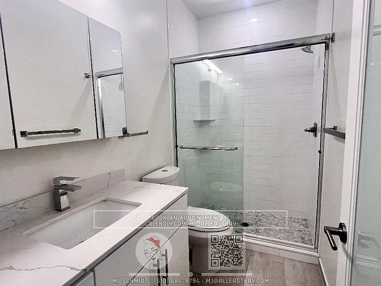3253 Ettie St #4 — Photo 5