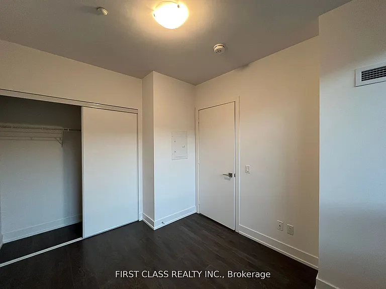 278 Buchanan Dr #727E — Photo 7