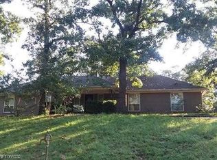 3205 S 42nd St, Fort Smith, AR 72903