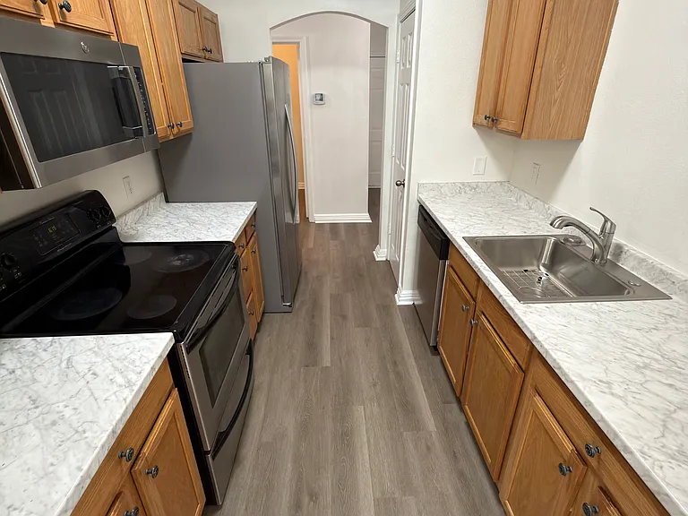 201 Antigua Pl — Photo 9