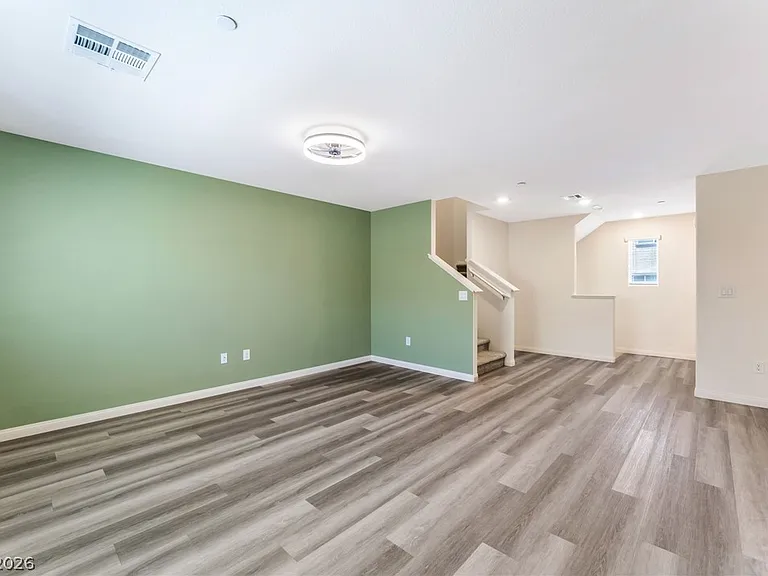6944 Crimson Shadow St — Photo 5
