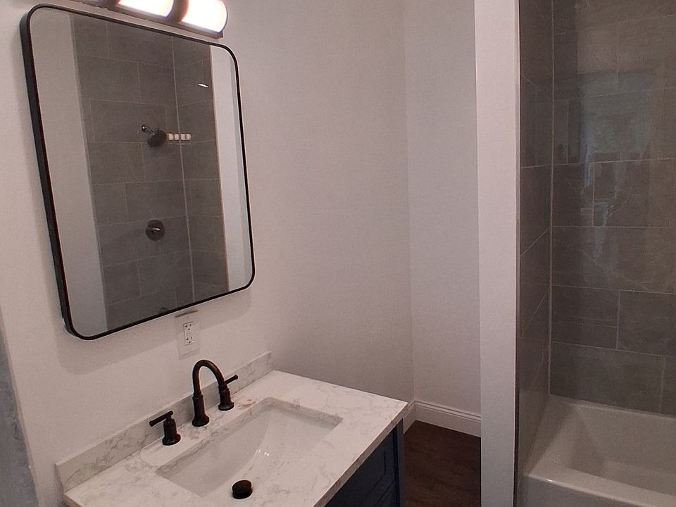 1st image of 138 Highland Ave APT 1