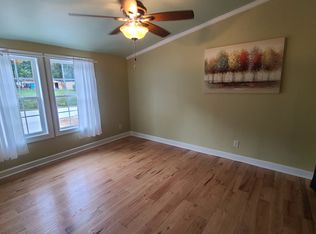 402 8th St, Gaffney, SC 29340