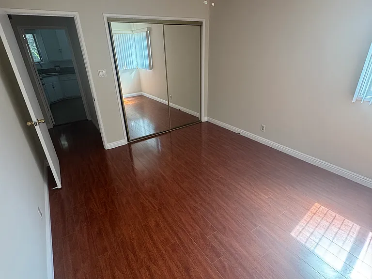 740 N Edinburgh Ave #1 — Photo 5