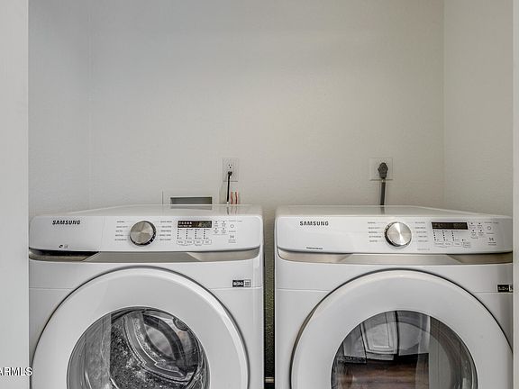 4th image of 8787 E MOUNTAIN VIEW Road #1124