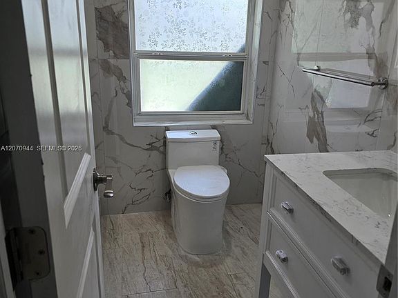 2nd image of 260 NE 118th Ter #262