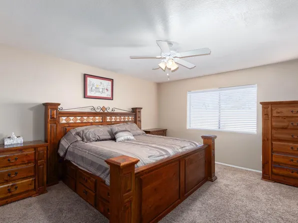 1324 E Indigo Cir, Mesa, AZ 85203