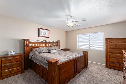 1324 E Indigo Cir Photo 1