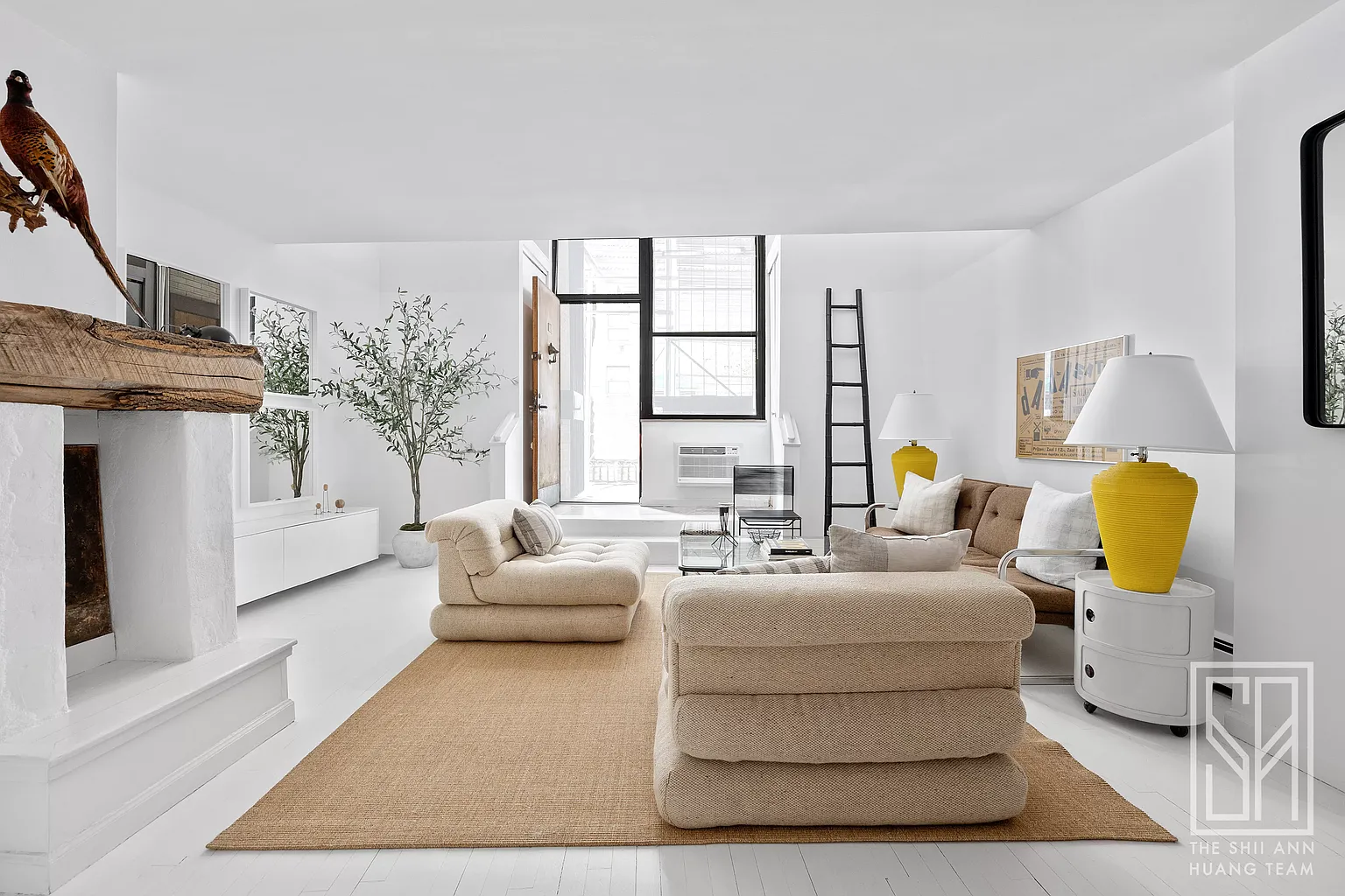130 Barrow St APT 101 photo 1