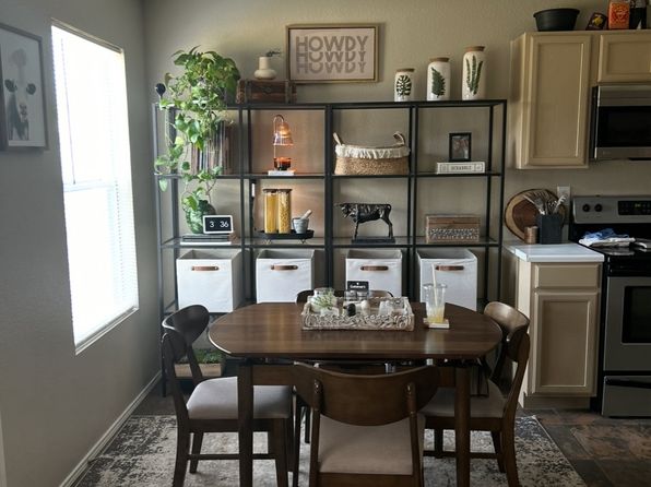 205 Queen Annes Dr