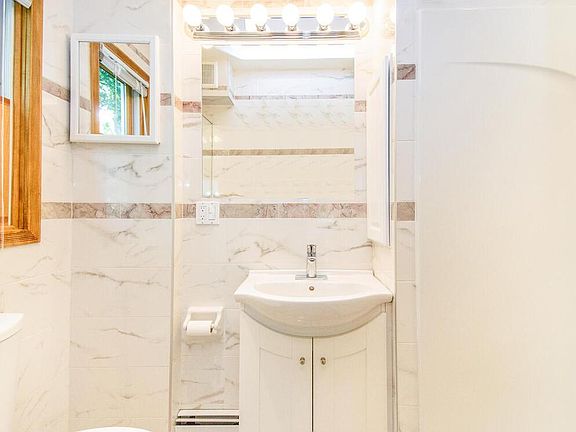 Master Full Bathroom