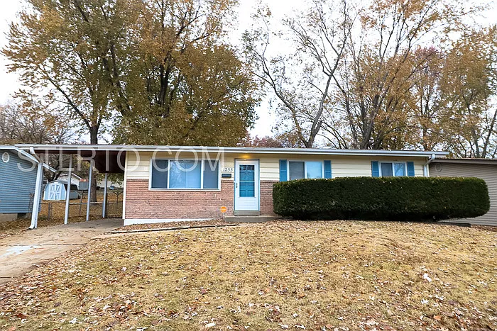 1255 Parakeet Ln photo 1