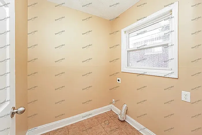 2 bed, 1191 sqft, $600 — Photo 3