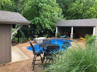 734 Willow Rd, Guelph, ON N1K1Z1