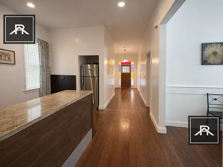 26 Ashford St #1 — Photo 4