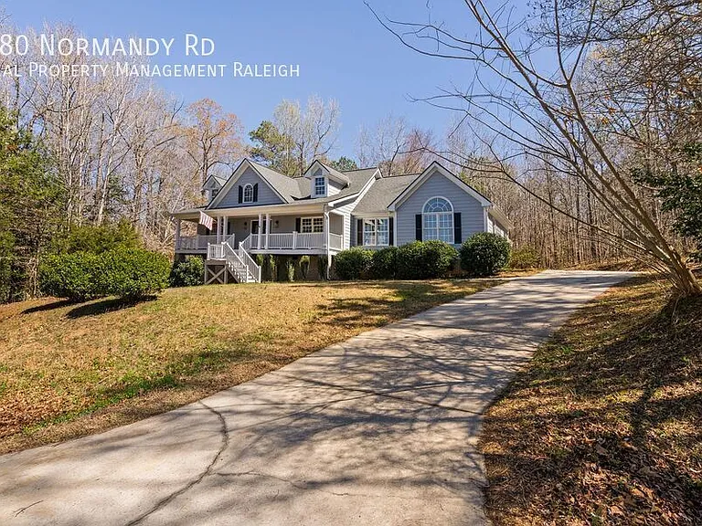 180 Normandy Rd — Photo 52