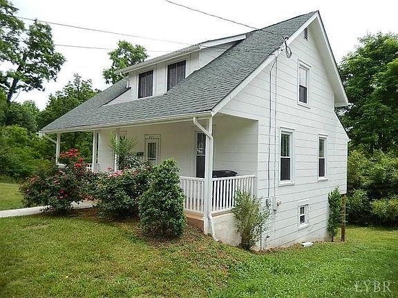 5th image of 221 Warren Ave