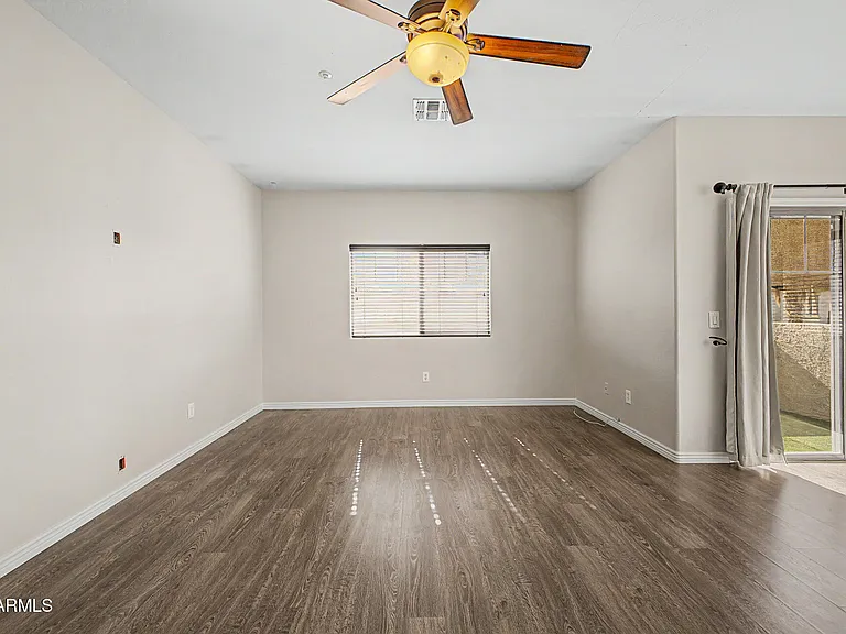 525 N Miller Rd #228 — Photo 8