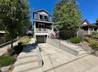 8115 N Ivanhoe St #B, Portland, OR 97203