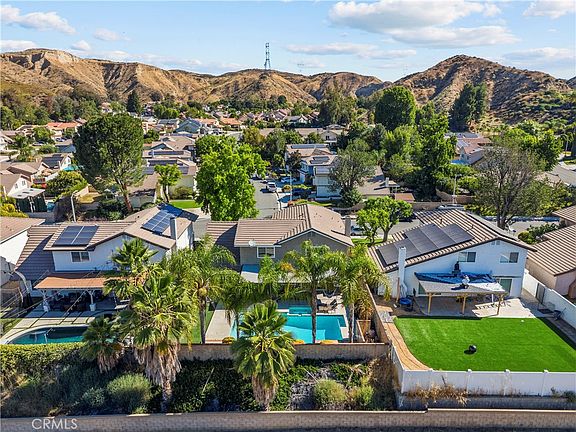 4th image of 20456 Calhaven Dr
