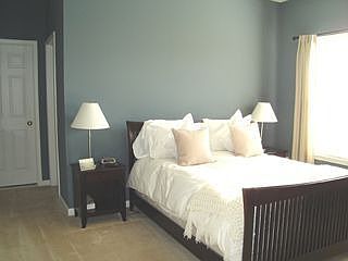 Intimate Guest room with private bath