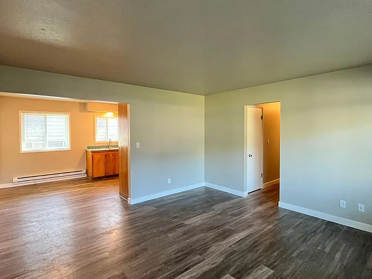 The Rivercrest Apartments by Star Metro — Photo 5