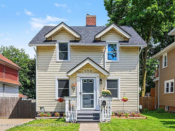 3rd image of 1712 Osborn Rd