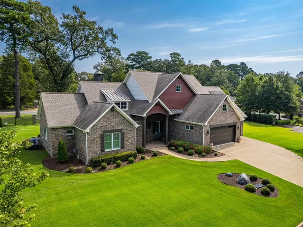 (undisclosed Address), Hot Springs National Park, AR 71901