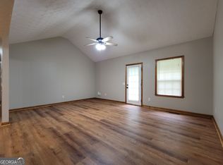 522 Carl Cedar Hill Rd, Winder, GA 30680