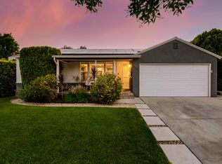 6539 De Celis Pl, Van Nuys, CA 91406