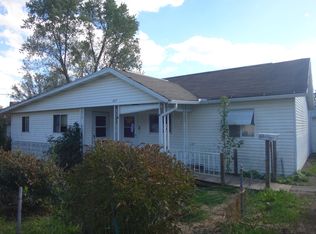 627 6th St, Mather, PA 15346