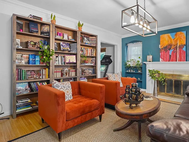 3801 Sutro Ave — Photo 9