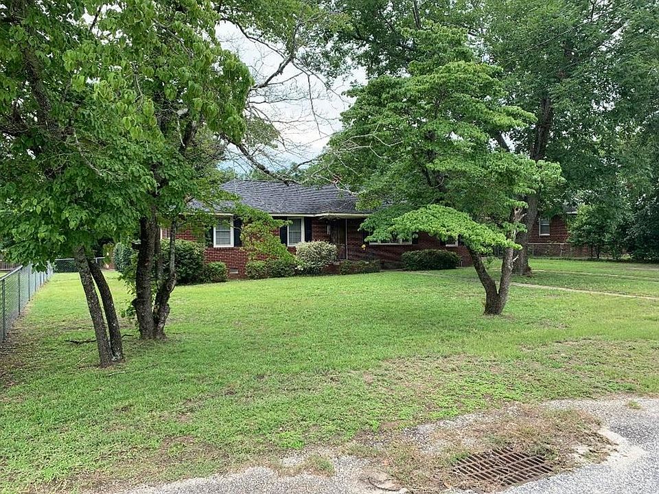 2nd image of 1995 Ashby Rd