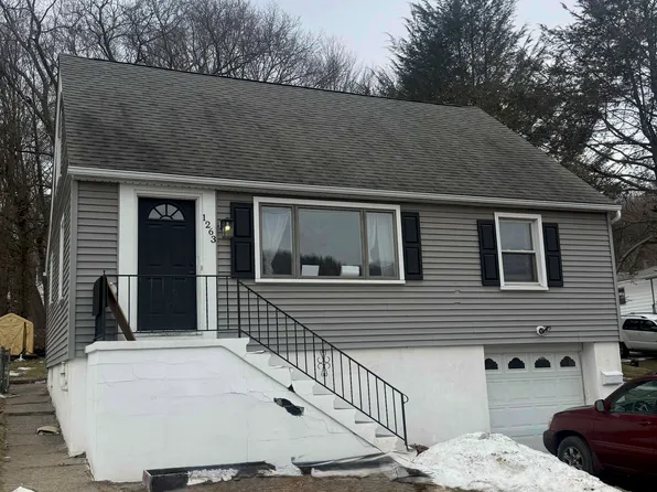 1263 Watertown Avenue, Waterbury, CT 06708