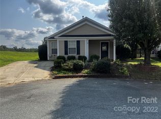 108 Westbury Dr, Mooresville, NC 28117