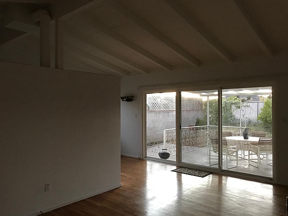 3rd image of 6762 Delfern St