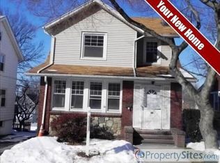 34 8th St, Ridgefield Park, NJ 07660